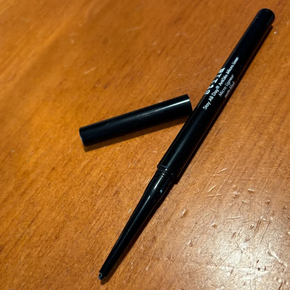 Stila Stay All Day ArtStix Micro Liner